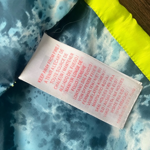 Boys Nike puffer jacket - Picture 4 of 12